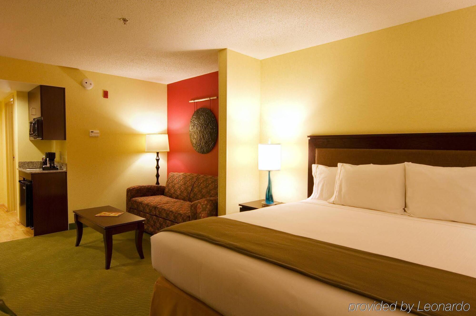 Holiday Inn Express Hotel & Suites Greenville-I-85 & Woodruff Road By Ihg Eksteriør bilde