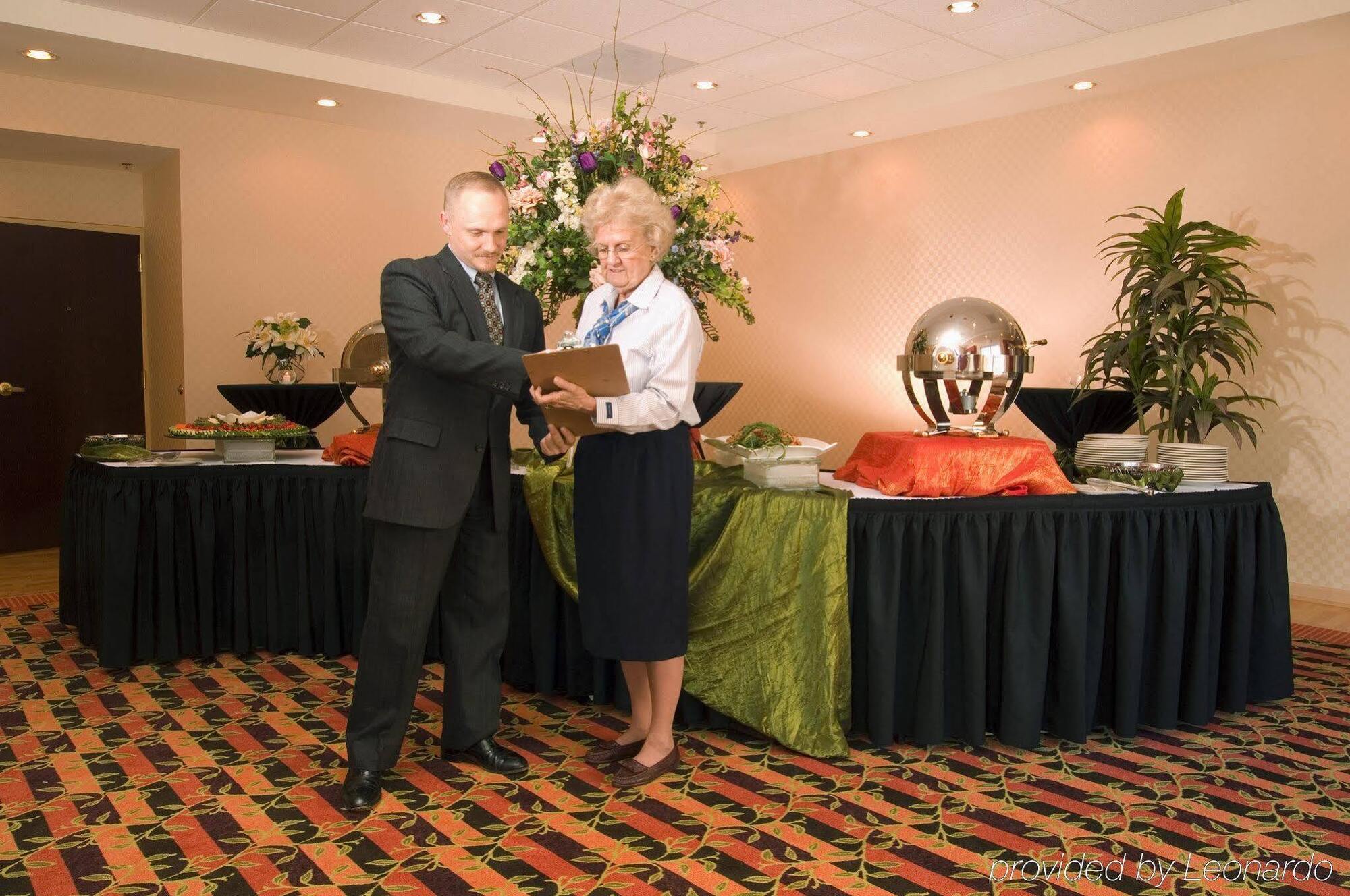 Holiday Inn Express Hotel & Suites Greenville-I-85 & Woodruff Road By Ihg Eksteriør bilde